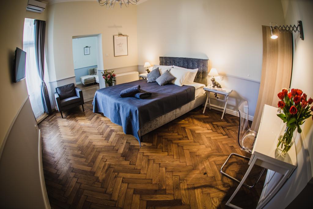 كراكوفيا Angel House Aparthotel المظهر الخارجي الصورة